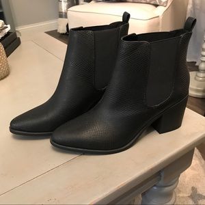 Black Snake Print Chelsea Boots